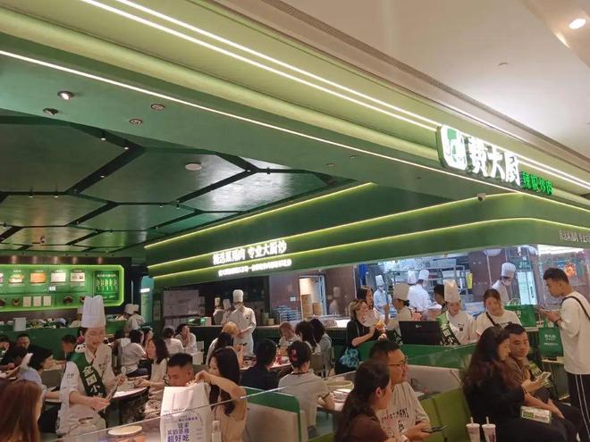 能年销500万+接待超800万人?电子pg游戏都说餐厅生意差为何他们(图6) 能年销500万+接待超800万人?电子pg游戏都说餐厅生意差为何他们(图6)