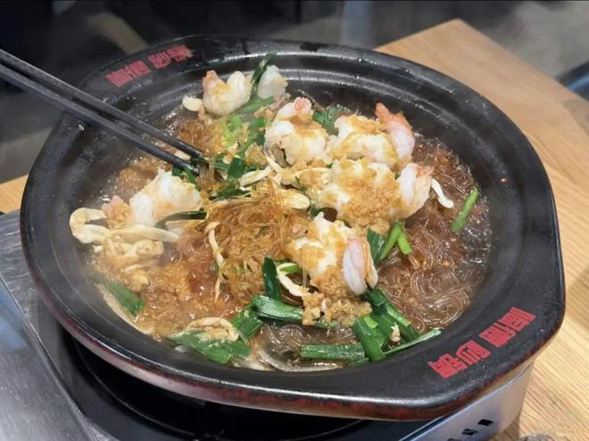 能年销500万+接待超800万人?电子pg游戏都说餐厅生意差为何他们(图13) 能年销500万+接待超800万人?电子pg游戏都说餐厅生意差为何他们(图13)