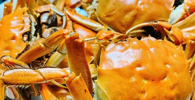 蒸螃蟹不直放姜鲜嫩锁汁超简单pg电子平台海鲜老板私藏招(图4)