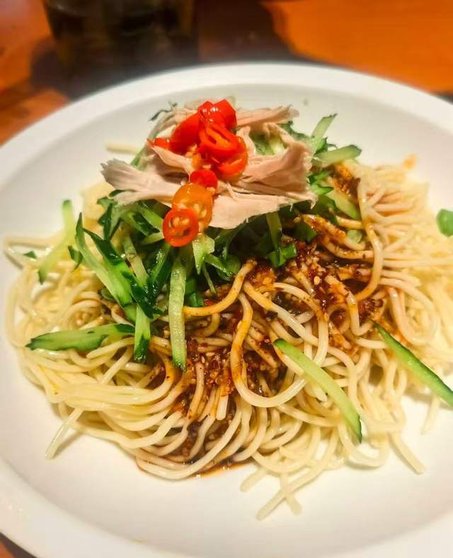 食这家40多年的老店值得吃！pg电子中国网站四川成都美