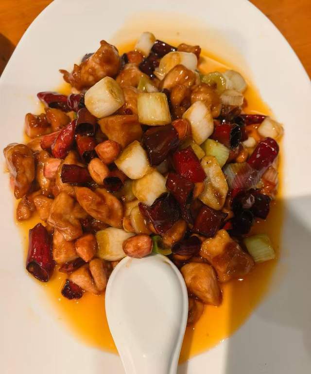 食这家40多年的老店值得吃!pg电子中国网站四川成都美(图6) 食这家40多年的老店值得吃!pg电子中国网站四川成都美(图6)